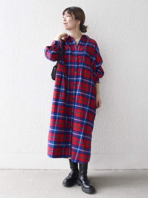 専用　紗栄子さん着用　ロングシャツワンピース 専用 紗栄子さん着用 ロングシャツワンピース - メルカリ