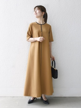 「アイテム（ワンピース/ドレス、イエロー系）」を使った、藤原さん（レディース・162cm）の夏コーディネート