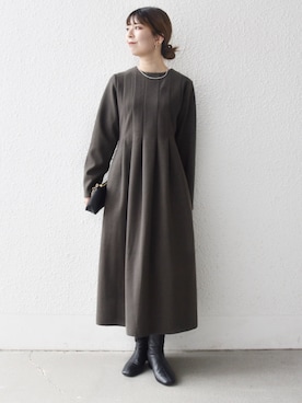 「SHIPS」｜「アイテム（ワンピース/ドレス）」を使った、藤原さん（レディース・162cm）の秋コーディネート