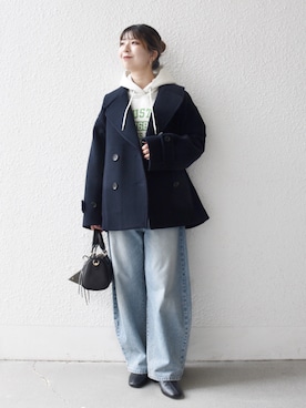 「アイテム（ピーコート）」を使った、藤原さん（レディース・162cm）の秋コーディネート
