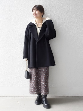 「アイテム（チェスターコート）」を使った、藤原さん（レディース・162cm）の秋コーディネート