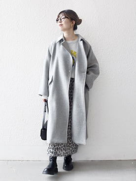 「アイテム（ステンカラーコート）」を使った、藤原さん（レディース・162cm）の秋コーディネート