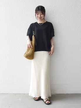 「EBLOUNA（エブローナ）のアイテム」を使った、藤原さん（レディース・162cm）の夏コーディネート