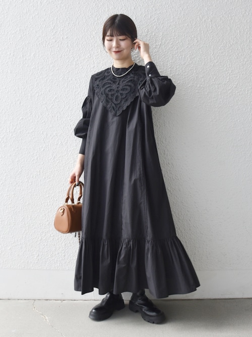 セール】bon_meur:〈洗濯機可能〉レース ビッグカラー ギャザー パフ