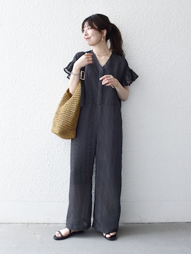 「EBLOUNA（エブローナ）のアイテム」を使った、藤原さん（レディース・162cm）の夏コーディネート