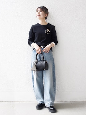 「アイテム（キーケース/キーアクセサリー）」を使った、藤原さん（レディース・162cm）の秋コーディネート