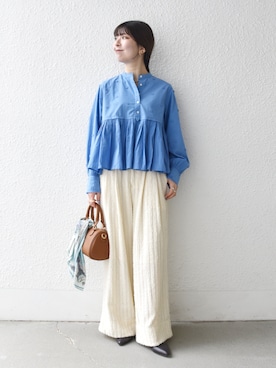 「BINDU（ビンドゥー）のアイテム」を使った、藤原さん（レディース・162cm）の冬コーディネート