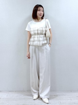 「VIS（ビス）の【180℃美人見え】ハンドルリボンワンショルダーバッグ（ショルダーバッグ、ホワイト系）」を使った、KANAさん（レディース・162cm）の春コーディネート