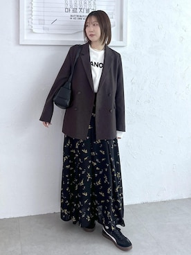 「アイテム（テーラードジャケット）」を使った、KANAさん（レディース・162cm・20代）の秋コーディネート
