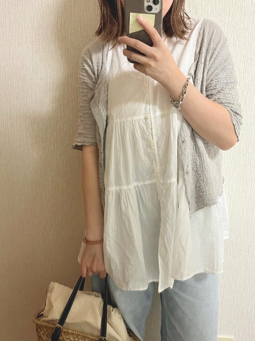「お出かけコーデ、プチプラ、夏ファッション、オトナカワイイ、お洒落さんとつながりたい、デニムコーデ、夏、カジュアルガーリー、ootd、プチプラコーデ、今日のコーデ」｜「RETRO GIRLのアイテム（Tシャツ/カットソー、グレー系）」を使った、coco.  さん（レディース・162cm）の夏コーディネートの1枚目の写真