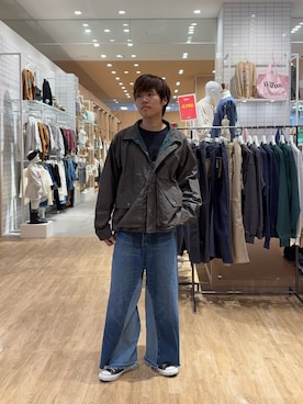 「アイテム（ナイロンジャケット）」を使った、はるきさん（メンズ・175cm）の秋コーディネート