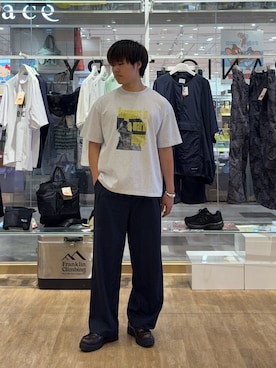 「CIAOPANIC TYPY（チャオパニックティピー）の【UNISEX】【プラスサイズあり】犬＆猫 アソートロゴプリントTee（Tシャツ/カットソー、グレー系）」を使った、はるさん（メンズ・175cm）の夏コーディネート