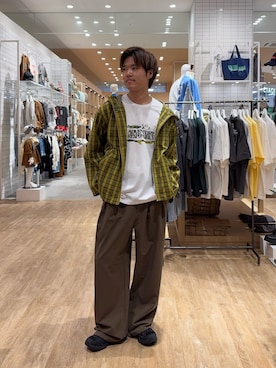 「CIAOPANIC TYPY（チャオパニックティピー）のアイテム（ブルゾン）」を使った、はるきさん（メンズ・175cm）の秋コーディネート