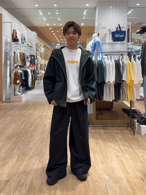 Franklin Climbing】ユニセックスイエローロゴプリントTEE（Tシャツ