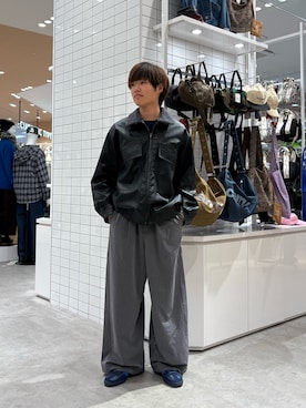 「アイテム（ライダースジャケット）」を使った、はるきさん（メンズ・175cm）の秋コーディネート