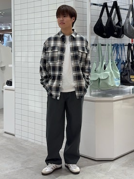 「アイテム（チノパンツ）」を使った、はるきさん（メンズ・175cm）の春コーディネート