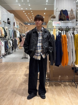 「CIAOPANIC TYPY（チャオパニックティピー）のアイテム（スラックス）」を使った、はるきさん（メンズ・175cm）の冬コーディネート