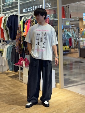 「SOUNDSGOOOOD（サウンズグッド）の【SOUNDS GOOOOD】パウダー犬ロゴプリントTEE（Tシャツ/カットソー、グレー系）」を使った、はるさん（メンズ・175cm）の夏コーディネート