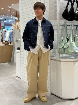 「GEVACO（ゲバコ）のアイテム」を使った、はるきさん（メンズ・175cm）の春コーディネート