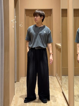 「GEVACO（ゲバコ）の【GEVACO】パイルヘンリーネックTEE（Tシャツ/カットソー、グレー系）」を使った、はるさん（メンズ・175cm）の春コーディネート