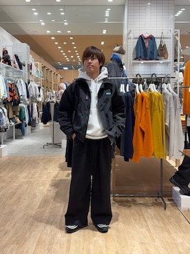 「冬アウター」｜「アイテム（ナイロンジャケット）」を使った、はるきさん（メンズ・175cm）の冬コーディネート