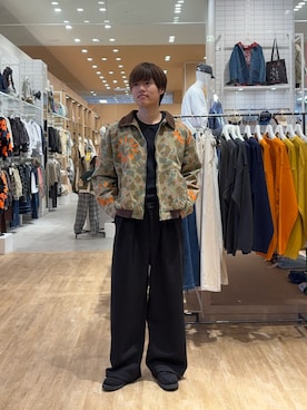 「アイテム（ミリタリージャケット）」を使った、はるきさん（メンズ・175cm・20代）の秋コーディネート