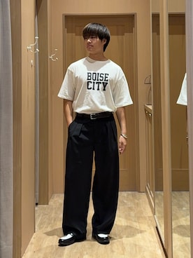 「CIAOPANIC TYPY（チャオパニックティピー）の【UNISEX】ピグメント加工スラブカレッジロゴTEE（Tシャツ/カットソー、ホワイト系）」を使った、はるさん（メンズ・175cm）の夏コーディネート