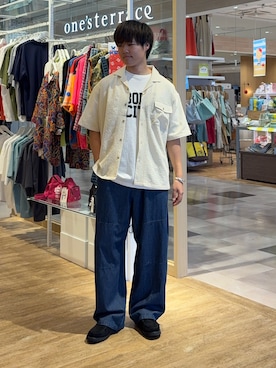 「CIAOPANIC TYPY（チャオパニックティピー）の【UNISEX】ピグメント加工スラブカレッジロゴTEE（Tシャツ/カットソー、ホワイト系）」を使った、はるさん（メンズ・175cm）の夏コーディネート