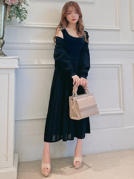 「アイテム（パンプス、ピンク系）」を使った、miyuさん（レディース・152cm）の冬コーディネート