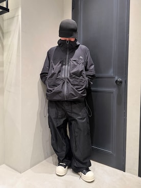 「アイテム（マウンテンパーカー）」を使った、後藤 翔さん（メンズ・171cm・20代）の秋コーディネート