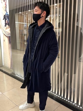 「リバーシブル」｜「アイテム（チノパンツ）」を使った、TAKA 🦅さん（メンズ・175cm）の冬コーディネート
