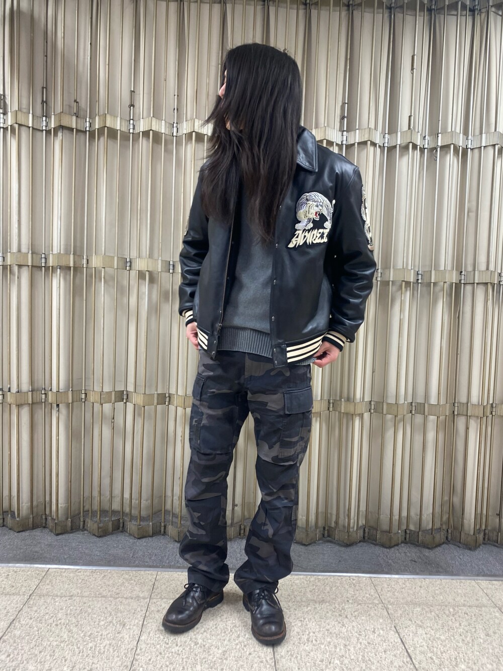 しま(QUARTER店)｜AVIREXのスタジャンを使ったコーディネート - WEAR