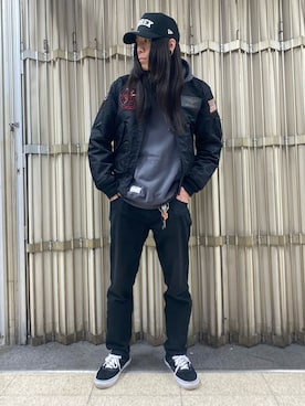 「SCHOTT」｜「アイテム（ミリタリージャケット）」を使った、しまさん（メンズ・176cm）の春コーディネート