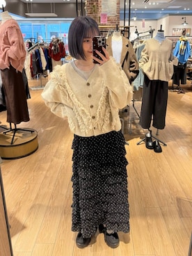 「アイテム（スカート）」を使った、ローサさん（レディース・159cm・10代）の冬コーディネート