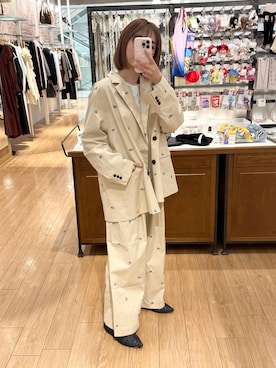 ローサさんのコーディネート