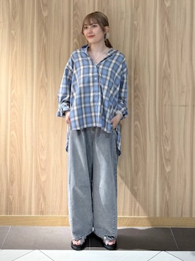 「LOWRYS FARM（ローリーズファーム）のカンドウフィットグルカ 283656（サンダル）」を使った、ローサさん（レディース・159cm・10代）の夏コーディネート