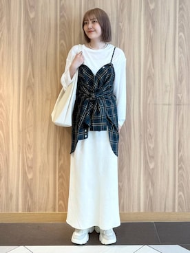 「アイテム（ショルダーバッグ）」を使った、ローサさん（レディース・159cm・10代）の夏コーディネート