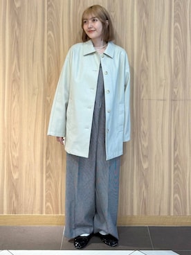 「アイテム（カバーオール）」を使った、ローサさん（レディース・159cm）の秋コーディネート