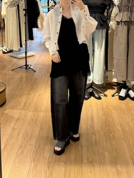 「LOWRYS FARM（ローリーズファーム）のシアーシャツＬＳ  605853（シャツ/ブラウス、ホワイト系）」を使った、ローサさん（レディース）の夏コーディネート