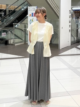 「アイテム（ベスト）」を使った、ローサさん（レディース・159cm・20代）の夏コーディネート