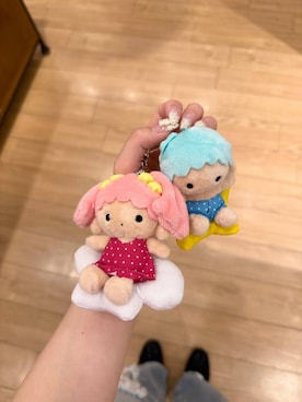 「LOWRYS FARM（ローリーズファーム）の【サンリオキャラクターズ】ヌイキーホルダー8 647243/GOODS（キーホルダー、その他）」を使った、ローサさん（レディース）の春コーディネート