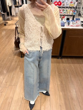 「LOWRYS FARM（ローリーズファーム）のポインテッドＦシューズ 581137（パンプス、ブラック系）」を使った、ローサさん（レディース）の春コーディネート
