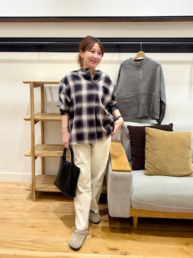 「URBAN RESEARCH DOORS（アーバンリサーチドアーズ）のチェックスキッパーシャツ（シャツ/ブラウス、ブルー系）」を使った、+++ゆき+++さん（レディース・151cm）の秋コーディネート