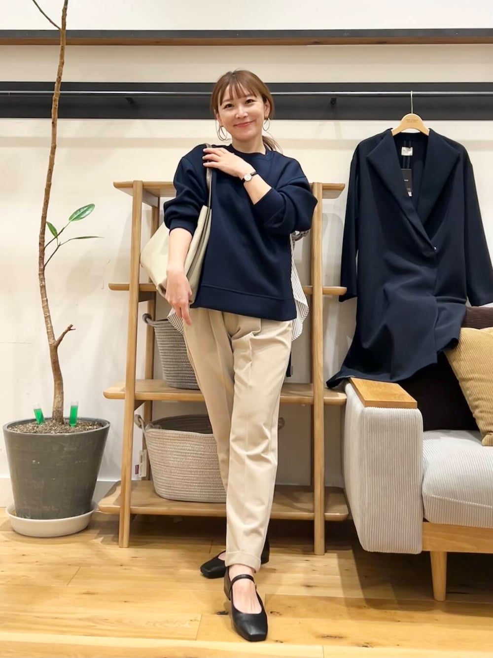 「doors、低身長コーデ、40代、骨格ストレート、イエベ春、ストレート×イエベ春、ストレート×イエベ、春のジャケットスタイル」｜「RODE SKOの『MADE IN JAPAN』スクエアトゥメリージェーンシューズ（バレエシューズ、ブラック系）」を使った、+++ゆき+++さん（レディース・151cm）の春コーディネートの1枚目の写真