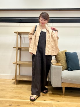 「かぐれ（カグレ）のリネンサロペット（つなぎ/オールインワン、グレー系）」を使った、+++ゆき+++さん（レディース・151cm）の春コーディネート