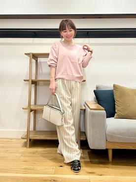 「URBAN RESEARCH DOORS（アーバンリサーチドアーズ）のウォッシャブルブライトプルオーバー｜春服/春ニット/洗濯可/オフィスカジュアル/通勤（Tシャツ/カットソー、ピンク系）」を使った、+++ゆき+++さん（レディース・151cm）の春コーディネート