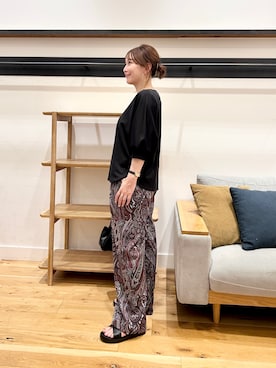 「URBAN RESEARCH DOORS（アーバンリサーチドアーズ）のニットドッキングドルマン プルオーバー（Tシャツ/カットソー、ブルー系）」を使った、+++ゆき+++さん（レディース・151cm）の夏コーディネート