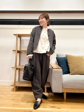 「URBAN RESEARCH DOORS（アーバンリサーチドアーズ）のFolna　ソフトレザー2WAY巾着ショルダー（ショルダーバッグ、ブラック系）」を使った、+++ゆき+++さん（レディース・151cm）の春コーディネート