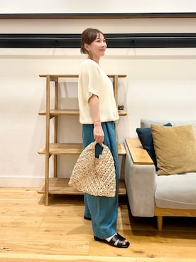 「URBAN RESEARCH DOORS（アーバンリサーチドアーズ）のドライタッチドロストニットプルオーバー（ニット/セーター、ホワイト系）」を使った、+++ゆき+++さん（レディース・151cm）の夏コーディネート