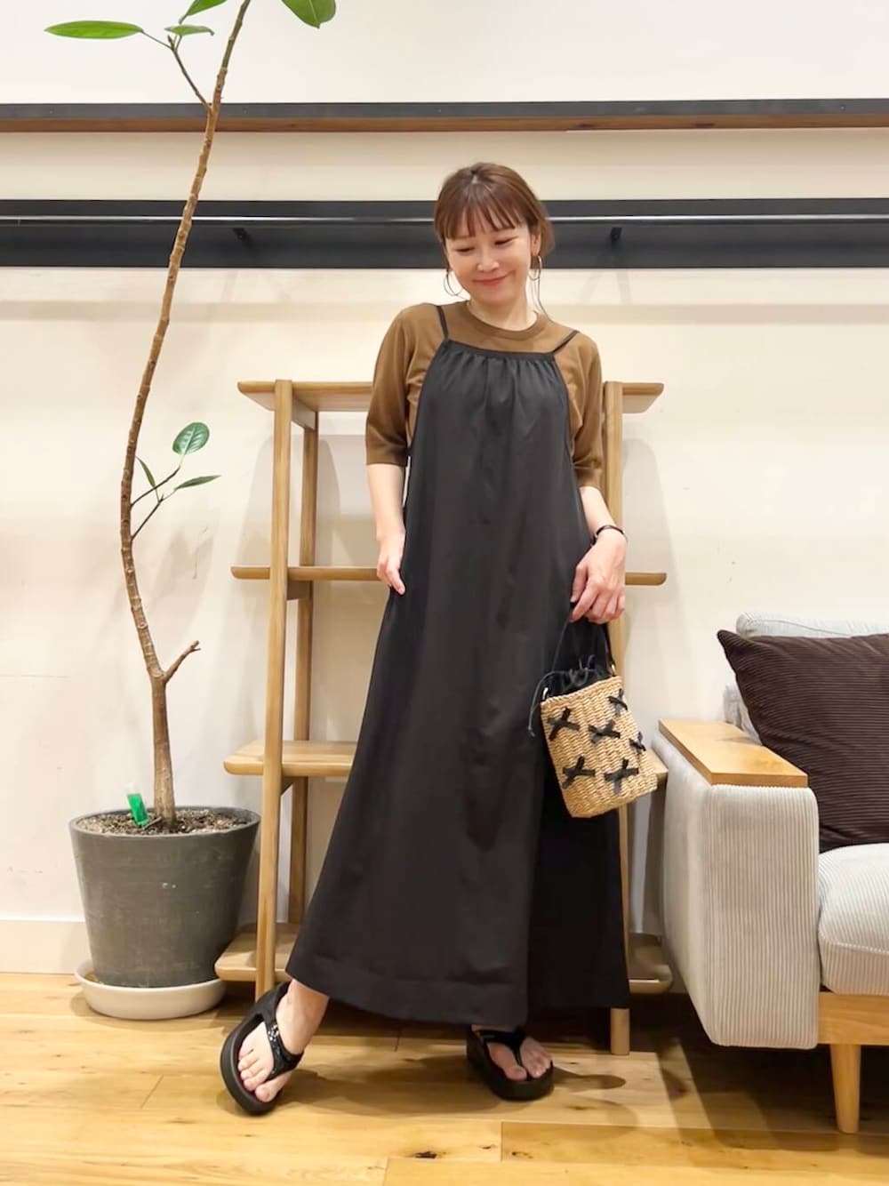 「doors、低身長コーデ、40代、骨格ストレート、イエベ春、ストレート×イエベ春、ストレート×イエベ、初夏のお出掛けコーデ」｜「RODE SKOのリボンバスケットショルダーバッグ（ショルダーバッグ、イエロー系）」を使った、+++ゆき+++さん（レディース・151cm）の春コーディネートの1枚目の写真